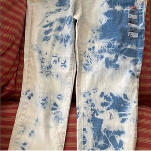 Levi’s 721 High Rise Skinny Jeans - NWT